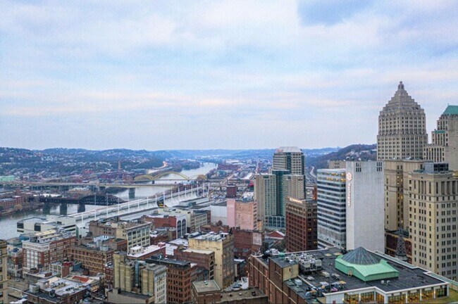 Building Photo - Luxury Penthouse Condo Located in Downtown Pittsburgh (Reduced Security Deposit on Move in)