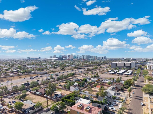 Building Photo - 1311 N 14th St