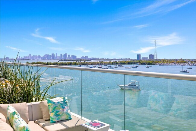 Building Photo - 7934 West Dr