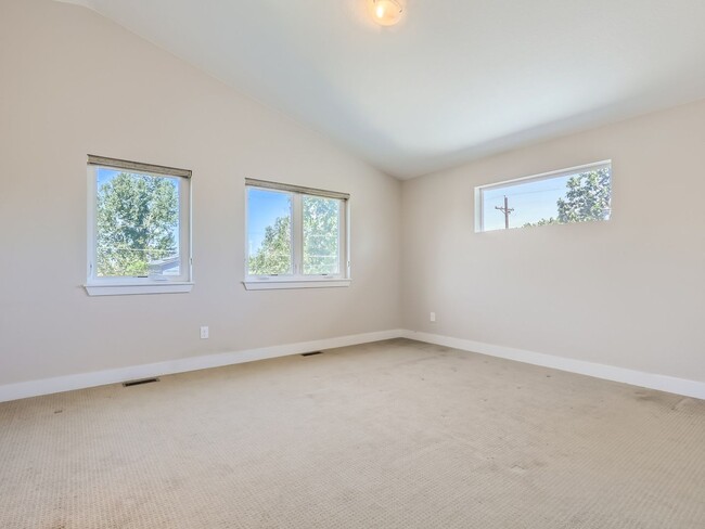 Building Photo - COMING IN  May!!!!!!  Spacious 4 Bedroom, ...