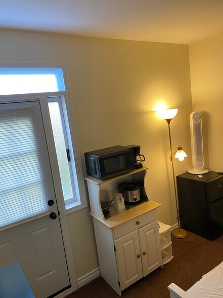Building Photo - 35301 Saguaro Dr