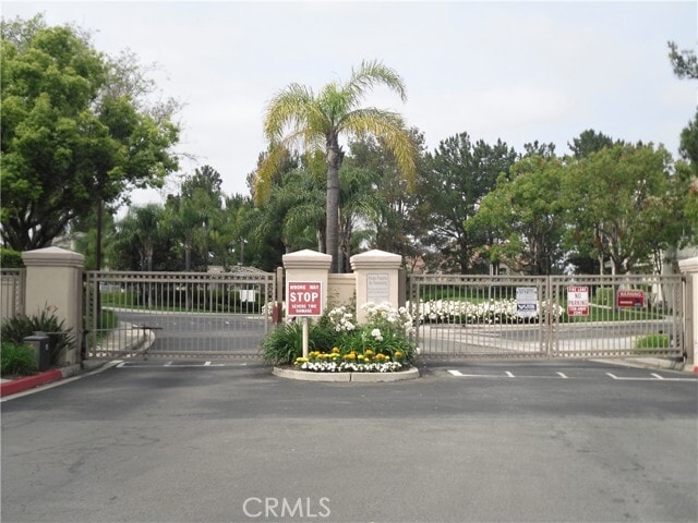 Building Photo - 7876 E Horizon View Dr