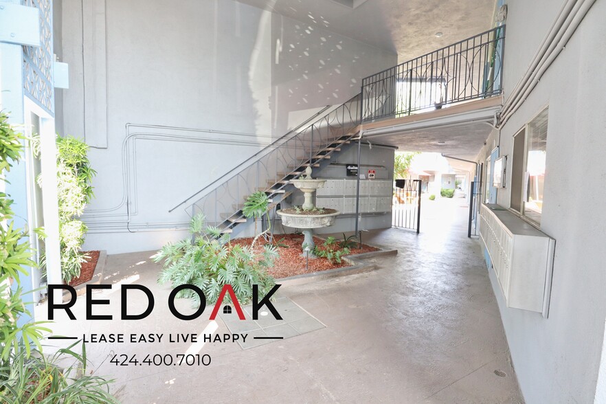 Building Photo - 12520 Lakewood Blvd