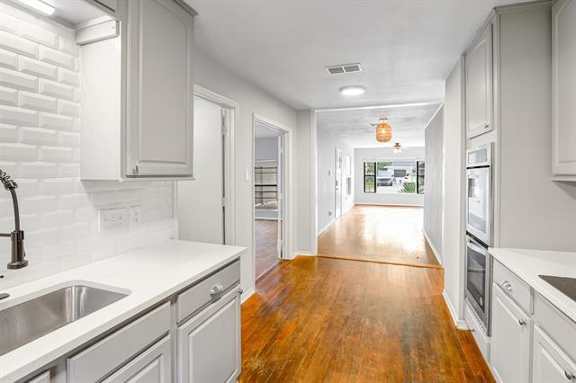 Building Photo - 1826 Crest Ridge Dr