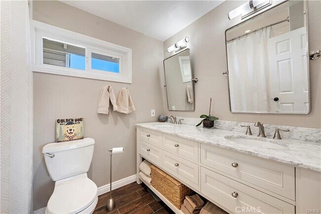 Building Photo - 28371 La Falda