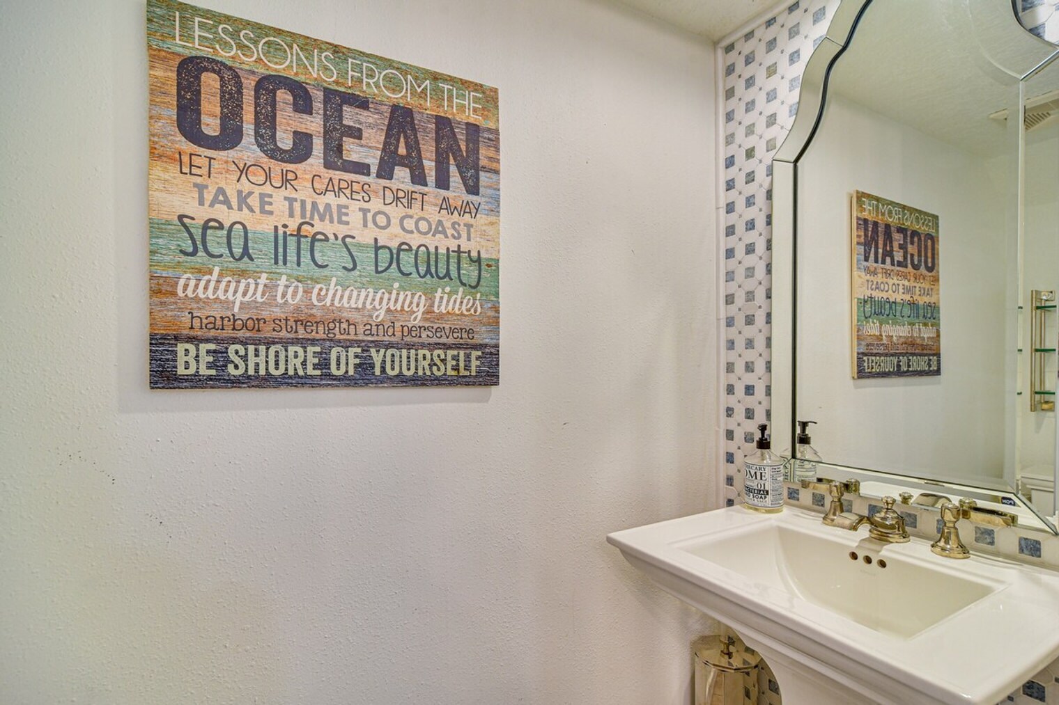 Building Photo - 5172 Coquina Key Dr SE