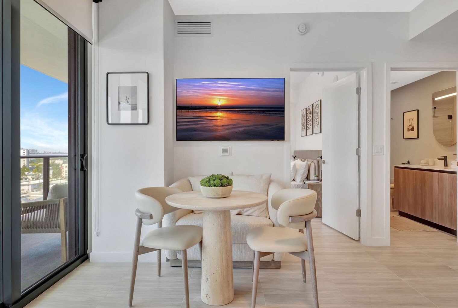 Building Photo - 580 72nd St