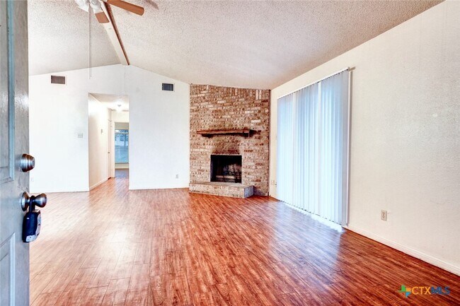 Building Photo - 108 Hughson Ct