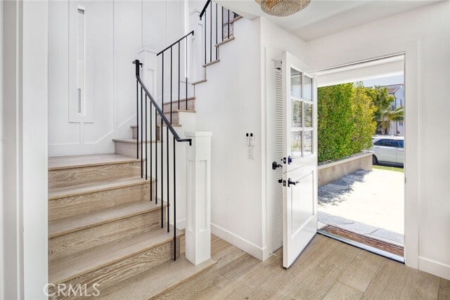 Building Photo - 705 Larkspur Ave