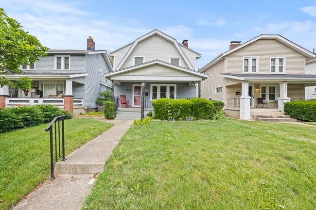 Primary Photo - 1549 Meadow Rd