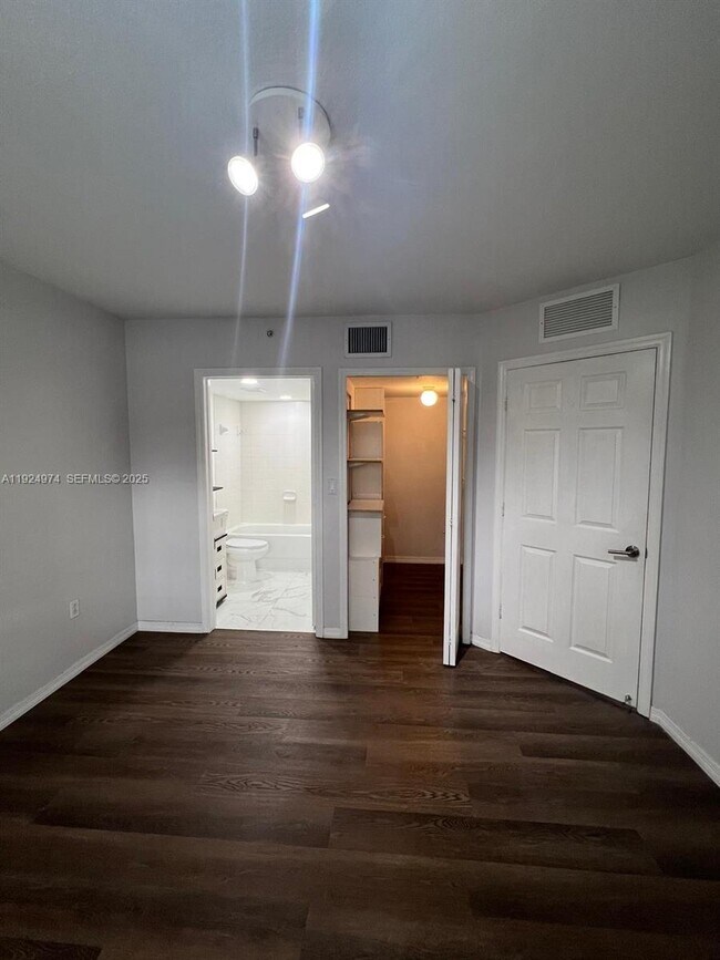 Building Photo - 22641 SW 88th Pl