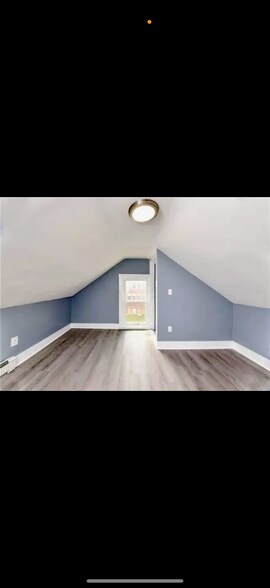 Bedroom above floor 1 - 415 Weeden St