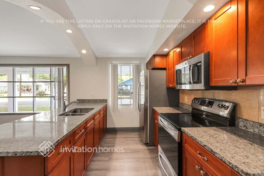 Building Photo - 3510 N 35th St