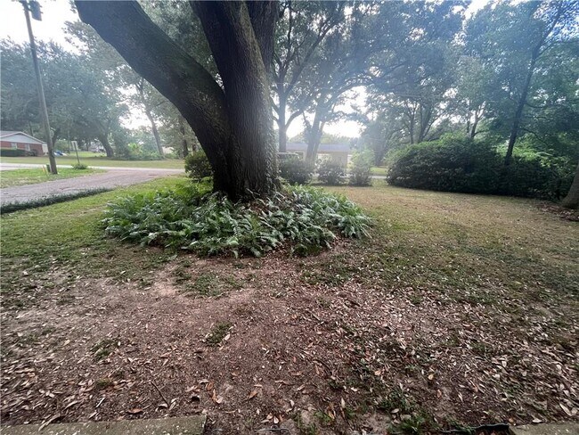 Building Photo - 30770 Cemetery Rd