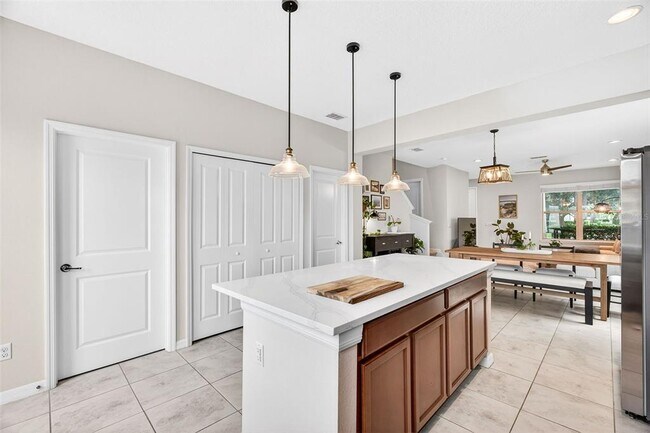 Building Photo - 5103 Caspian St