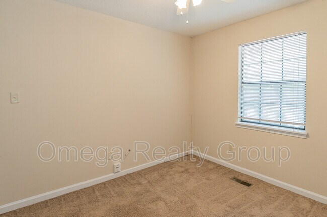 Building Photo - 2364 Grayson Valley Cir