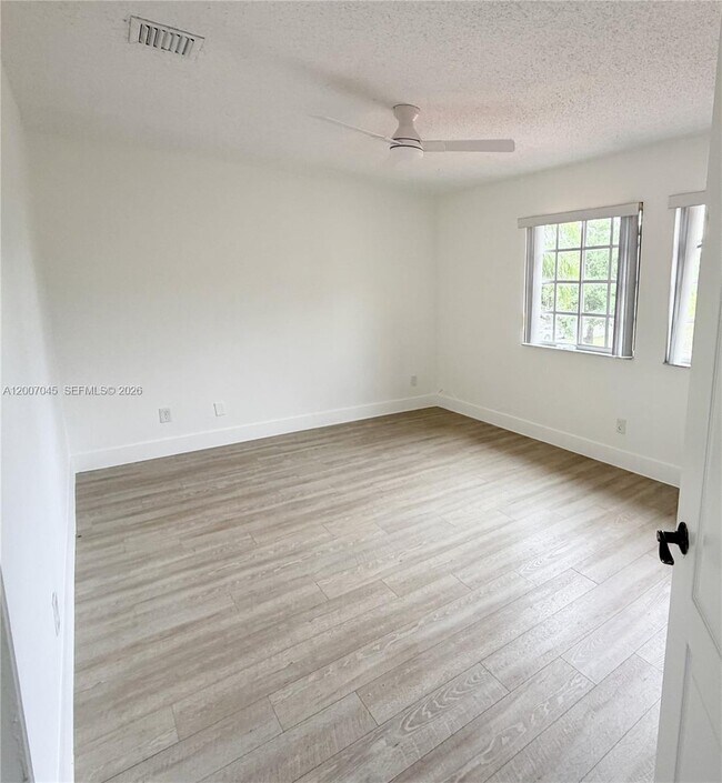 Building Photo - 6744 SW 195th Ave