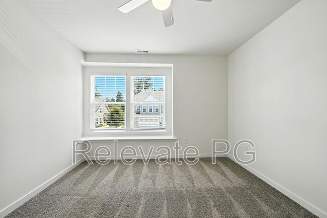 Building Photo - 9893 Honeybee Dr