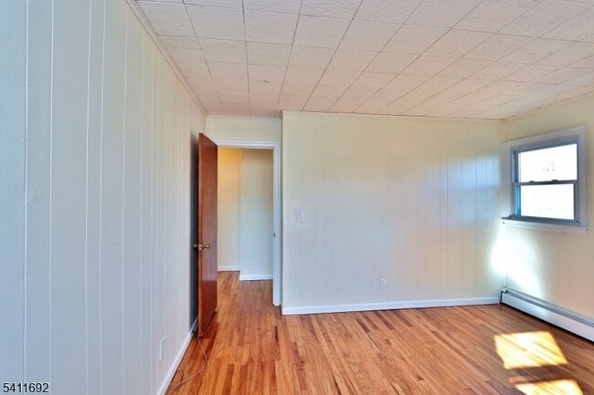 Building Photo - 118 Lexington Ave