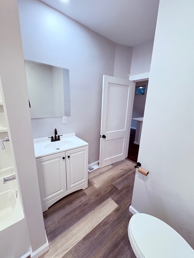 Building Photo - 2012 Schaeffer Pl