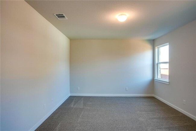 Building Photo - 603 Pheasant Hill Ln