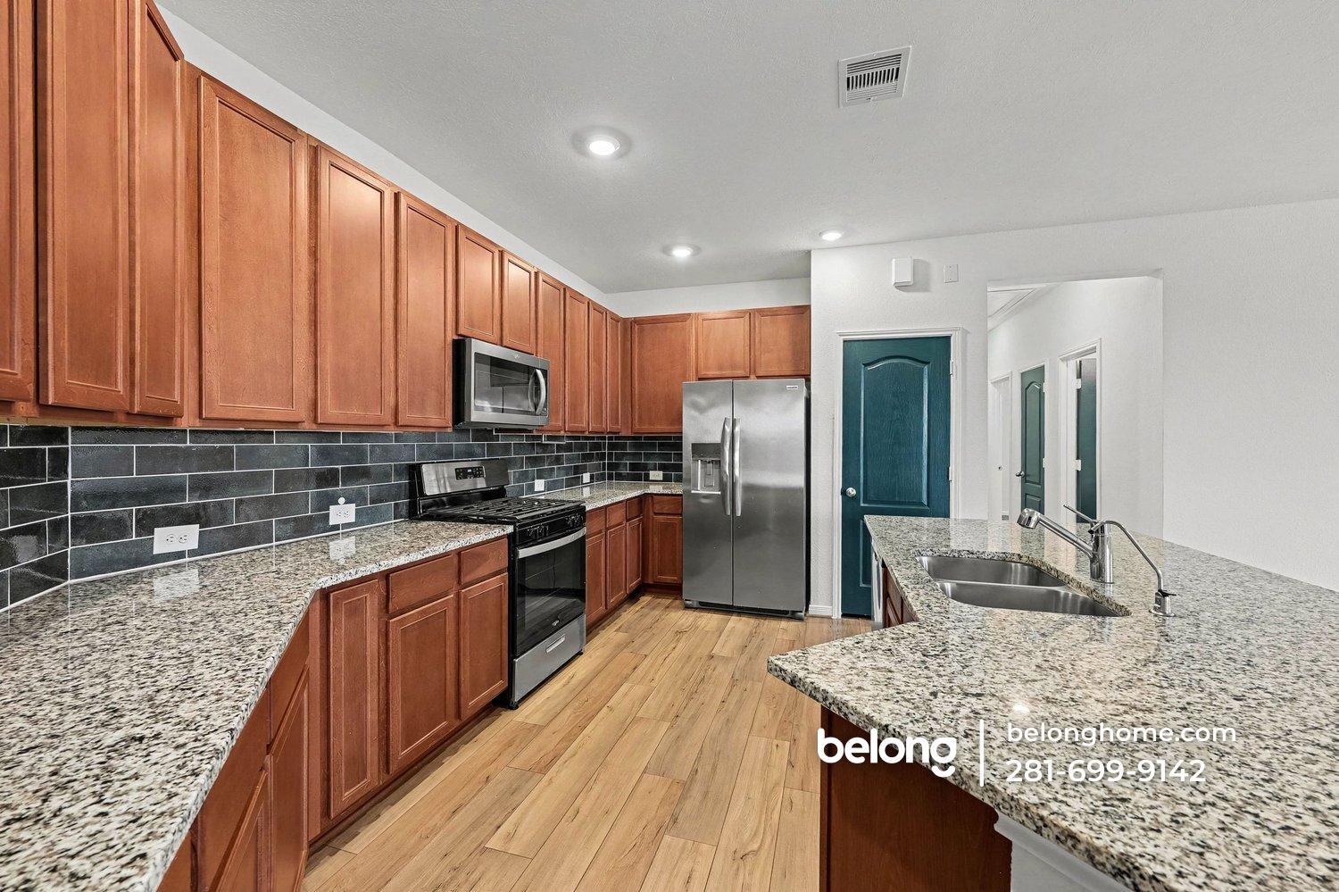 Building Photo - 25403 Benroe St