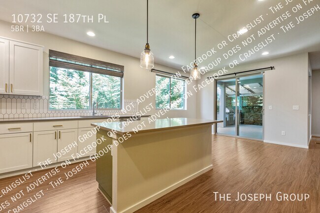 Building Photo - 10732 SE 187th Pl