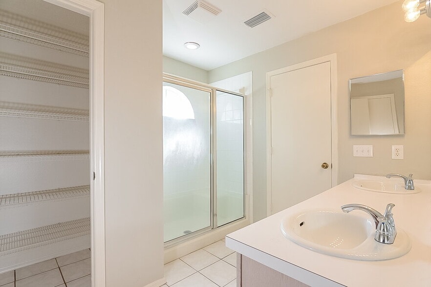 Building Photo - 4537 Steel Dust Ln