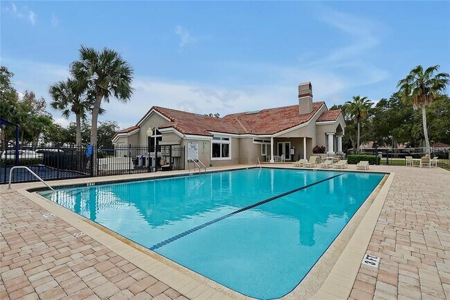 Building Photo - 7705 Apple Tree Cir