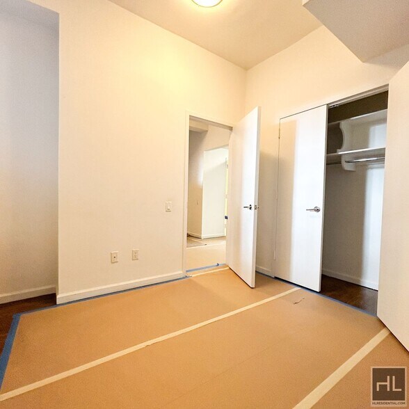Building Photo - EAST 57 STREET
