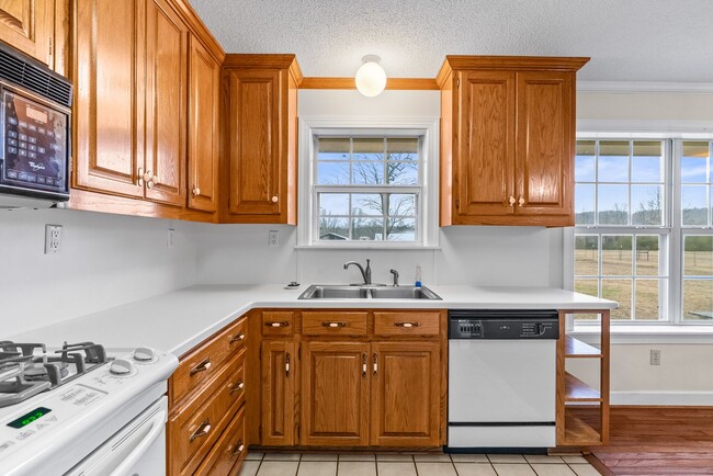 Building Photo - 12313 Jacksonville-Cato Rd