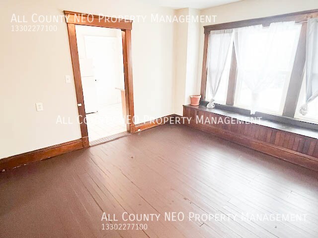 Building Photo - 9423 Denison Ave