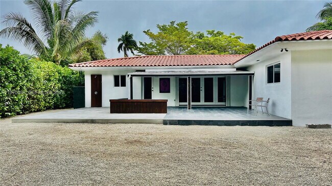 Building Photo - Northeast 11th Avenue, Miami Shores, FL 33138 - 3 BR 2 BA single-family home