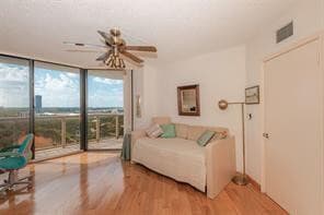 Building Photo - 3598 Yacht Club Dr