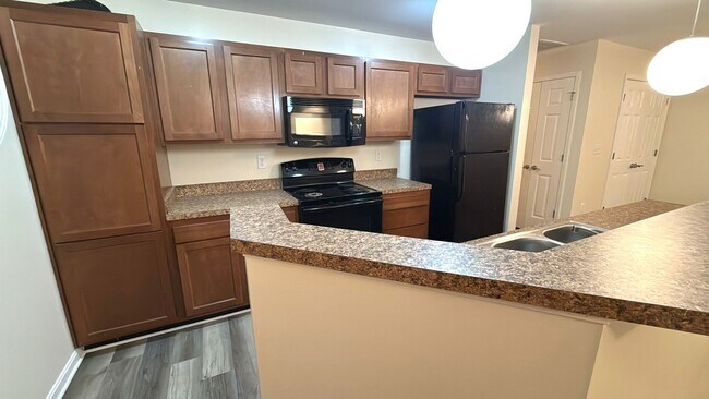 Building Photo - Brook Bend Way