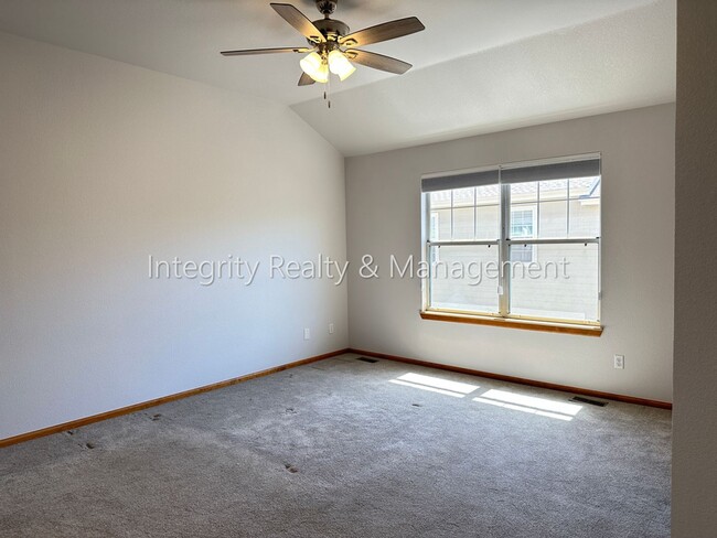 Building Photo - 3410 W 98th Dr