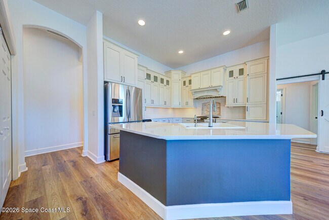 Building Photo - 4070 Stoney Point Rd