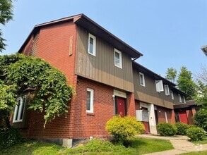 Building Photo - Fall Semester Lease Available! 2 Bedroom T...