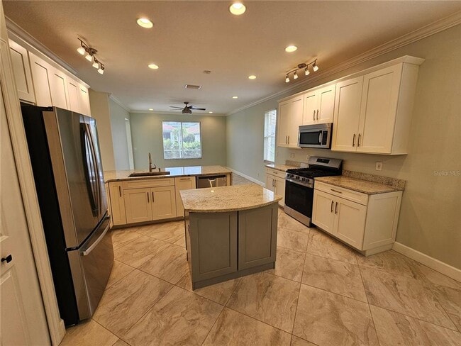 Building Photo - 6279 Sturbridge Ct