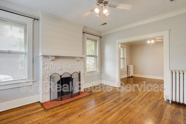 Building Photo - 670 Dickinson St