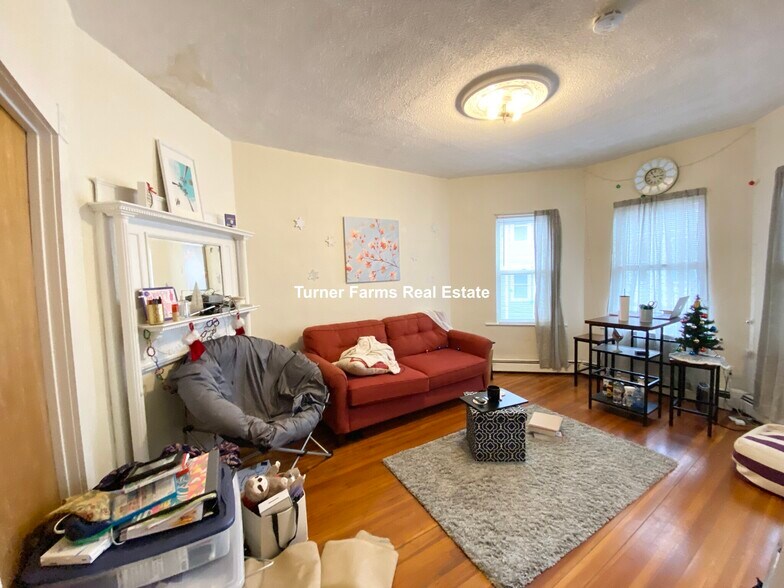 Building Photo - 34 Darling St