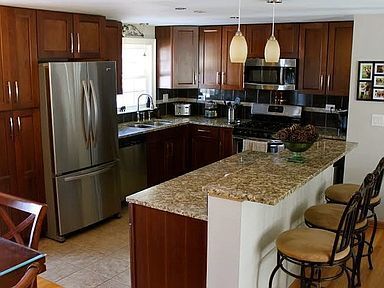Building Photo - 716 Kemah Ln