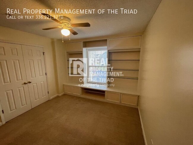 Building Photo - *Move In Special* Deacon Ridge Gated Commu...