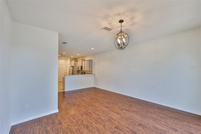 Building Photo - 9160 Hillcroft Dr