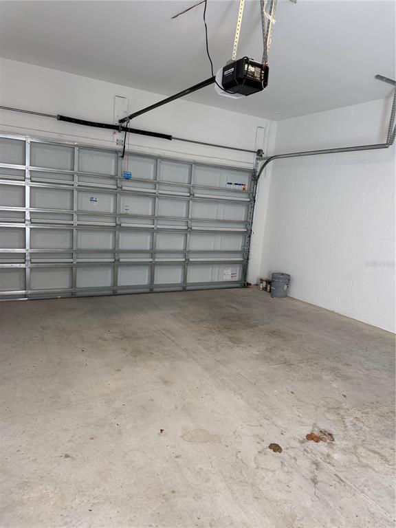 Building Photo - 1885 Fulfillment Dr