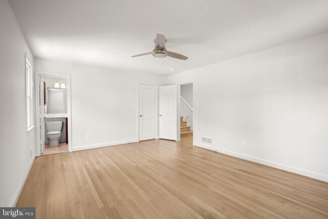 Building Photo - 7109 Radnor Rd