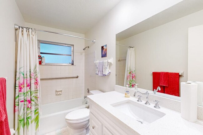 Building Photo - 5887 Whistlewood Cir