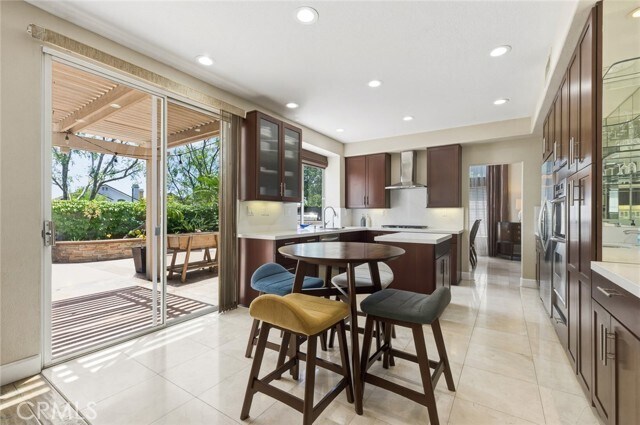 Building Photo - 4640 E Somerton Ave