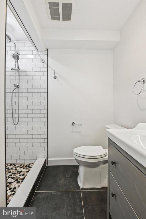 Building Photo - 2314 Wheystone Ct