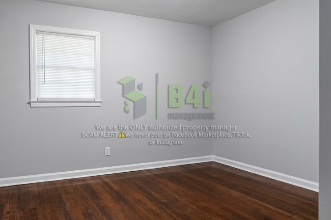Building Photo - 6106 Venetian Way SW